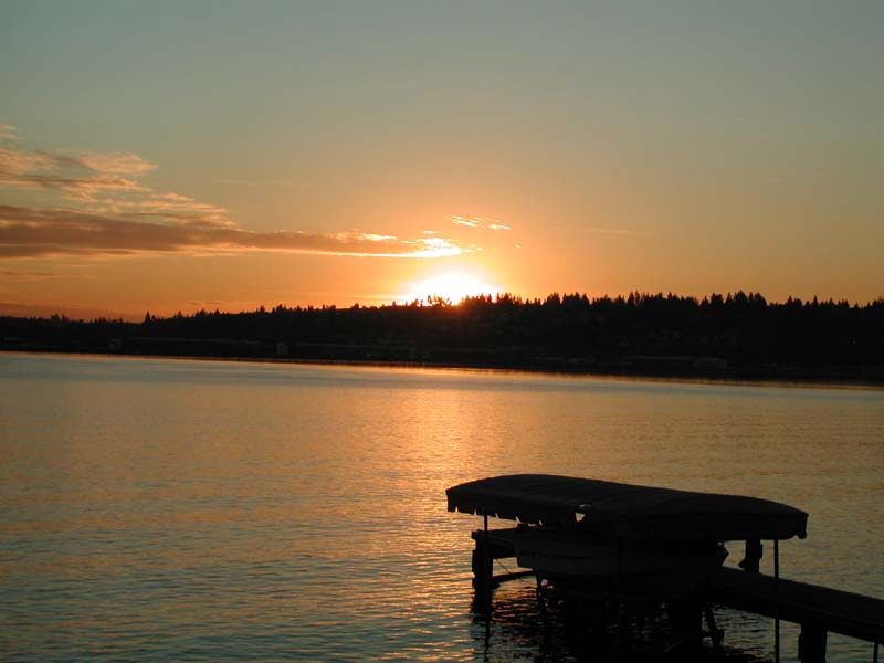 Sunset from dock 1.jpg 41.1K
